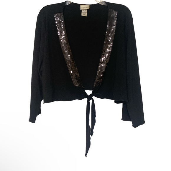 Fashion Bug Sequin Trim Crop Tie Front Cardigan Shall - Size 22 - Picture 1 of 3